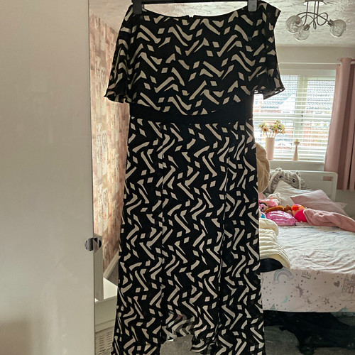 Coast black and beige