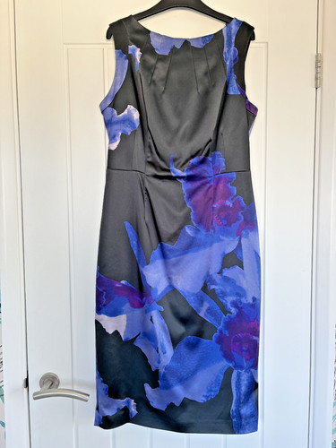Coast dress size - black, and